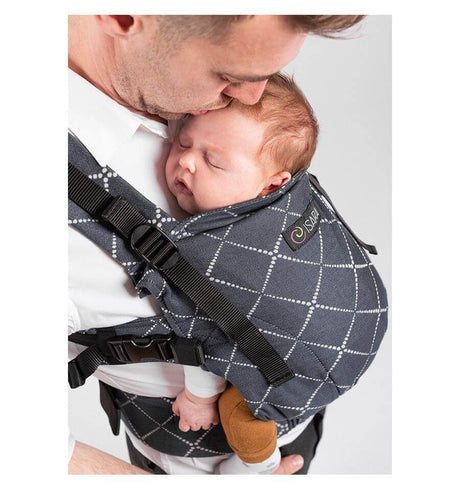 baby-carrier-benefits-safety-practical-comfort